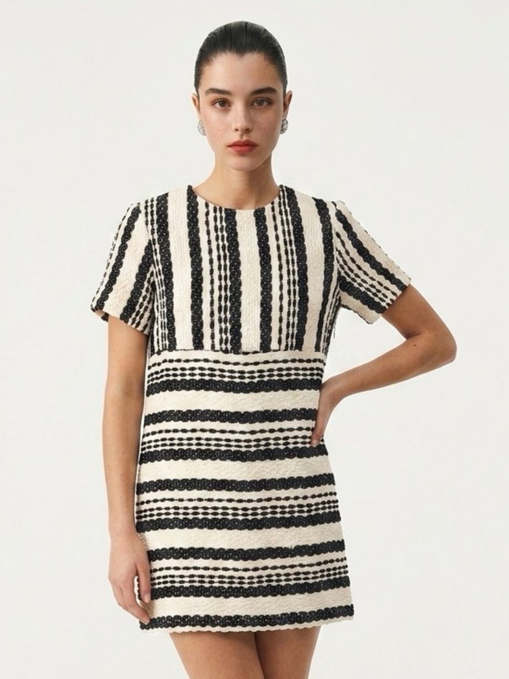 ASOS | Short Sleeve Striped Woven Shift Dress NEW Women’s Size 6 Cream & Black